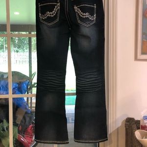 Women’s 3/4 short jeans- never worn